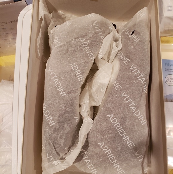 Adrienne Vittadini brown Suade heels - Picture 3 of 5